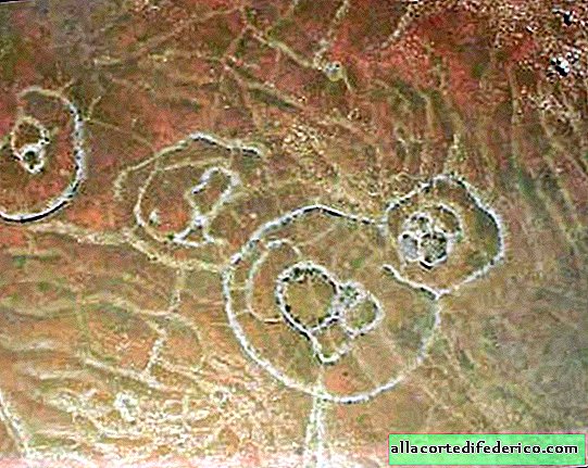 In South Africa, discovered the ancient city of the people of Tswana, in which 10,000 people lived