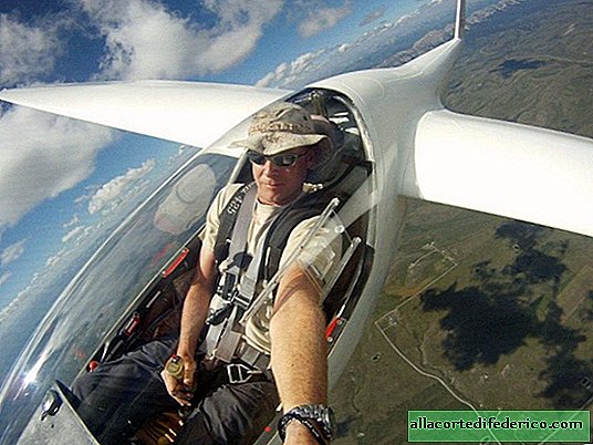 14 extreme selfie people who know a lot about adventure