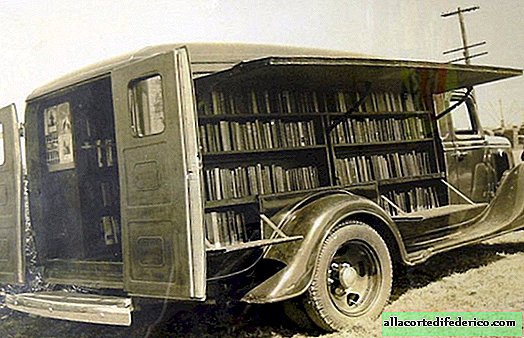 15 rare photos of ancient mobile libraries that were long before Amazon