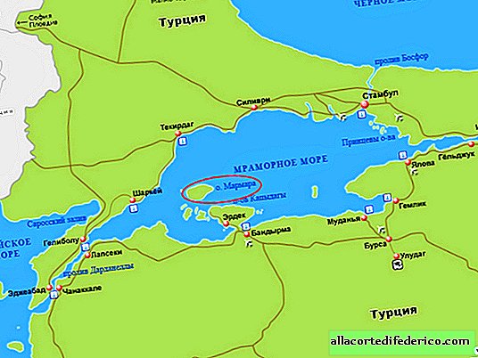 Marmara-eiland: afzettingen van wit marmer, dat al meer dan 2,5 duizend jaar wordt gedolven