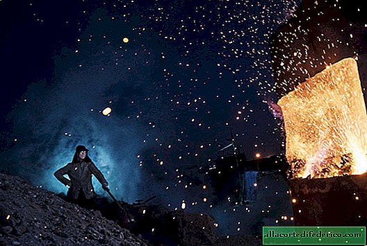 22 застрашујуће фотографије како људи раде у подземној челичани у Кини