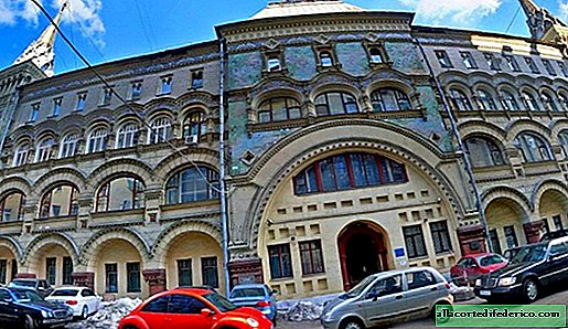 Savvinsky Compound: how they saved an architectural masterpiece by moving it 50 meters