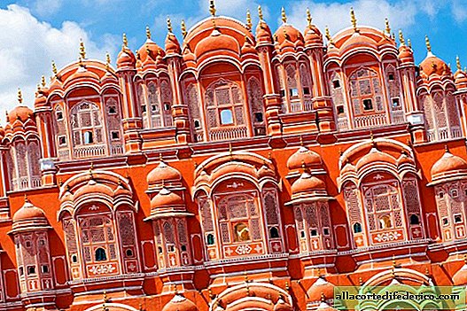 Palacio de los vientos en la India: Maharaja Harem con 950 ventanas y sin escaleras