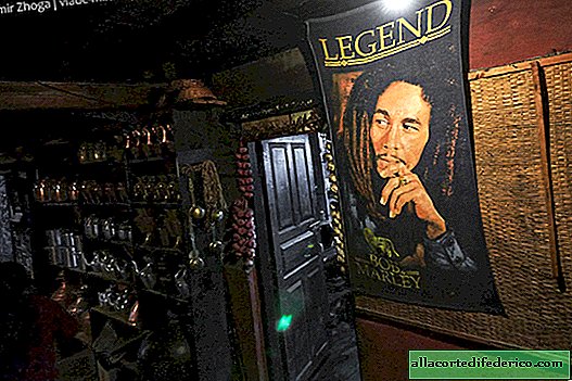 "Bob Marley" - a Rastaman guesthouse in the mountains of Nepal