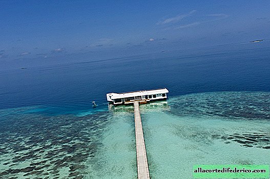 Conrad Maldiivid Rangali saar teatas veealuse elukoha Muraka avamisest