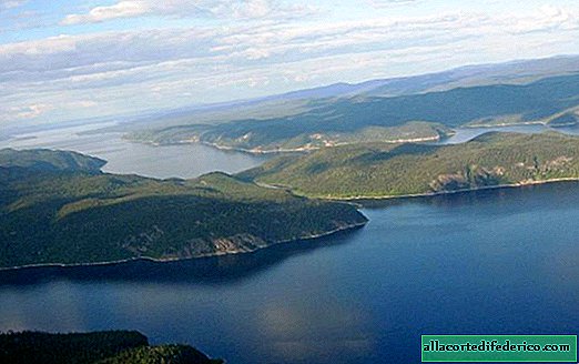 Eye of Quebec: an unusual lake of Canada, formed as a result of a meteorite impact