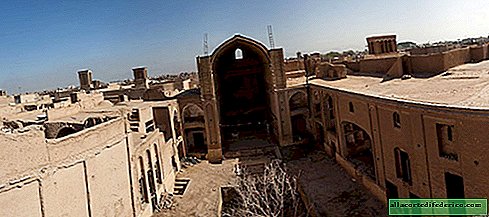 Iran: la ville de Yazd en terre battue