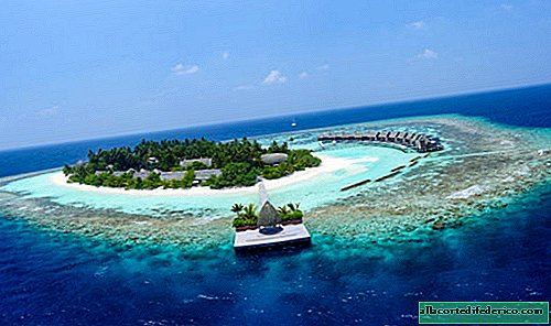 Острво Кандолху је рајско летовалиште у којем ћете се осећати као права славна особа