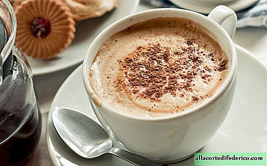 Kaffe med koffeinfri kaffe: hvordan de ved en fejltagelse skabte en ufarlig drink