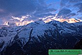 Annapurna o Himalaya suenan a través de los ojos de un aficionado