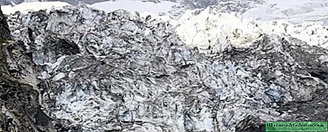 Gletsjer in de Alpen bedreigt het Italiaanse dorp en kan op elk moment breken