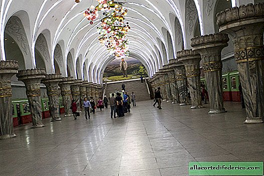 Subway in Pyongyang - the most mysterious subway in the world