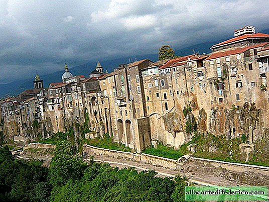 The extraordinary city of Sant'Agata de'Gothi