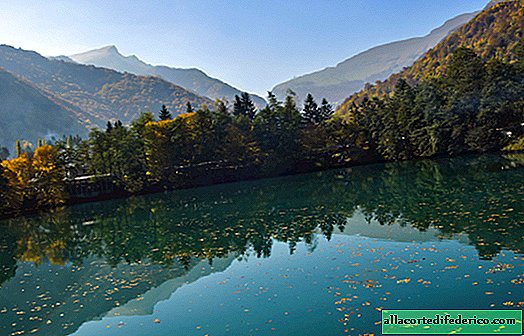 A hihetetlen Tserik-Köl-tó: a Kaukázus kék mélyedése