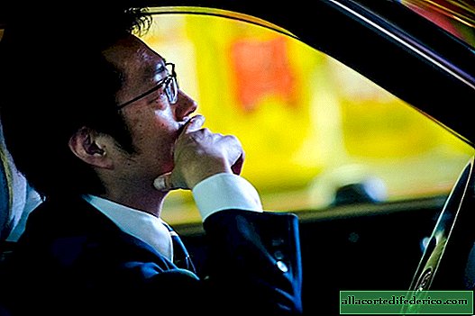 Night portraits of Japanese taxi drivers