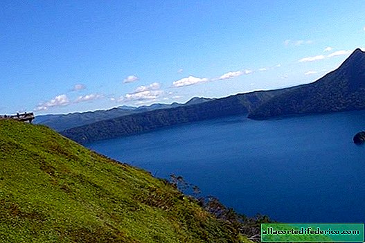 Језеро Масу: зашто је људима забрањено да се приближавају најлепшој воденој земљи у Јапану