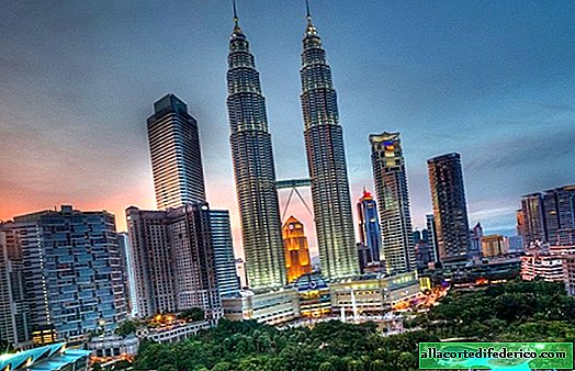 Petronas in Kuala Lumpur: how the tallest twin towers in the world were built
