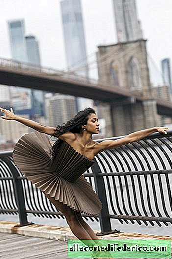 PLI.Ē: danseurs en costumes de papier dans les rues de New York, Montréal, Paris et Rome
