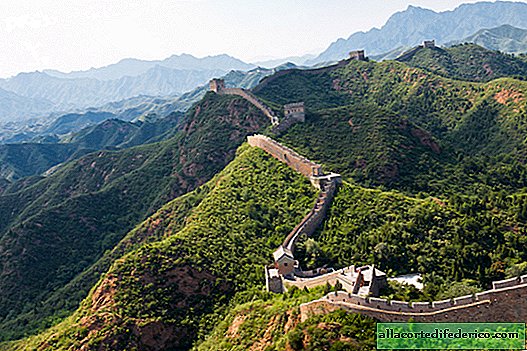 Why the Chinese wall was not built by the Chinese at all