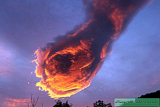 The Portuguese saw something incredible in the sky and called it the "hand of God"
