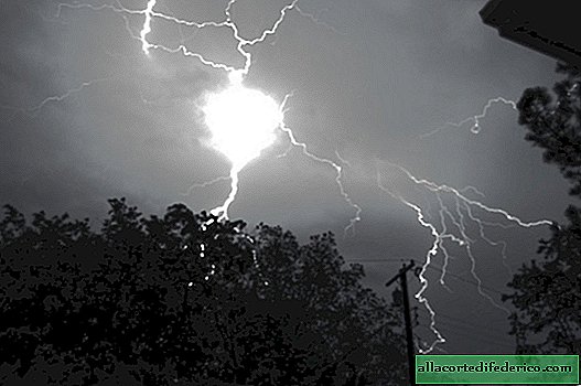 Ball lightning: one of the secrets of nature, which scientists still can not reveal