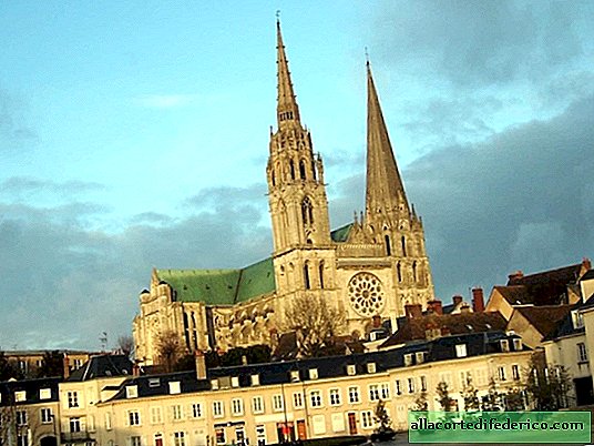 Gotické diela: slávny francúzsky Notre Dame