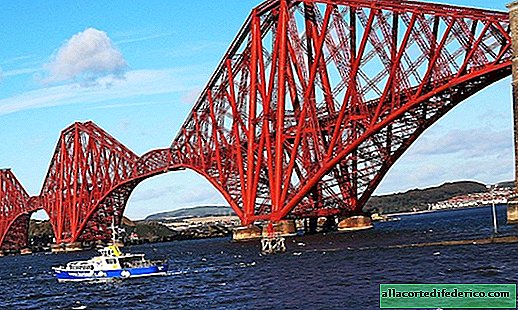 Scottish Victorian bridge over which time has no power