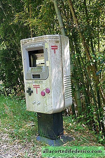 Japan's weird and crazy mailboxes