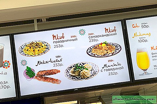 Amazing food prices at the airport of Simferopol