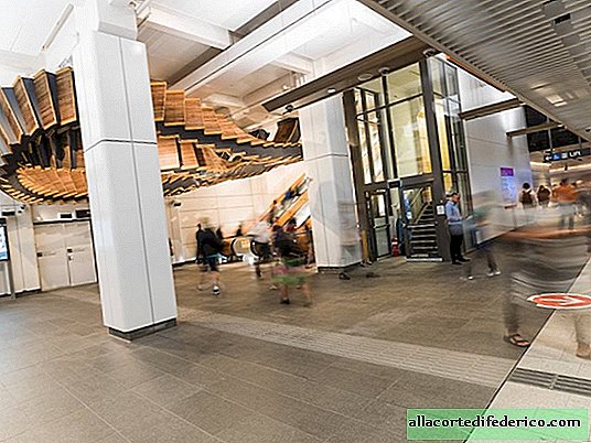في مترو سيدني ، ابتكر المهندس المعماري تركيبًا مذهلاً من السلالم القديمة