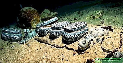 Incontables tesoros y templo submarino descubiertos en Heraklion hundido