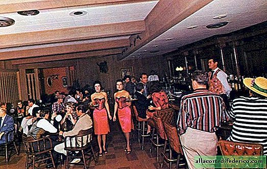 URSS vs EE. UU .: cómo la gente se relajaba en restaurantes en lados opuestos del Telón de Acero