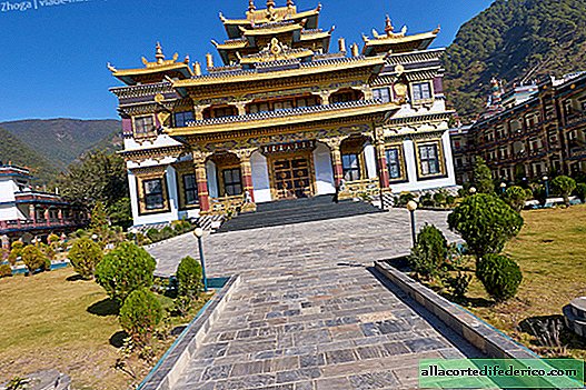 Tibetisches Kloster des 21. Jahrhunderts