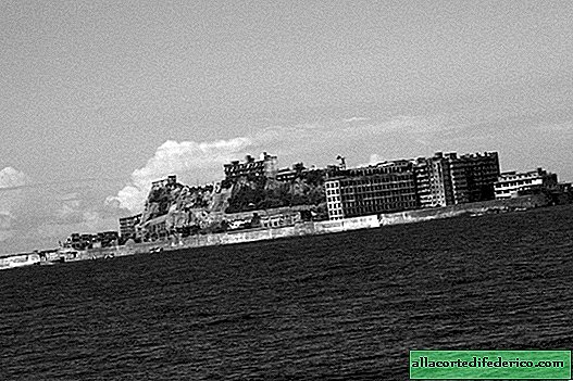 Isla fantasma de Hashima abandonada en Japón