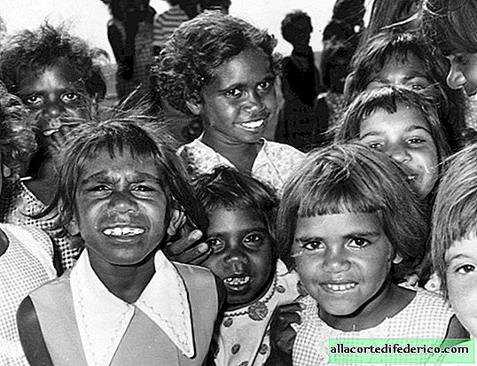 Hvorfor ble australske aboriginalbarn tatt bort fra foreldrene
