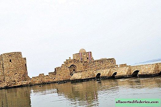 Mystisk Crusader Sea Fortress i Sidon