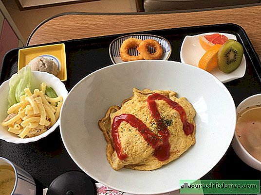 The woman who gave birth to a baby in Japan showed what kind of food she was given at the hospital